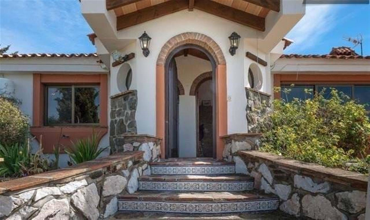 Villa te koop in La Cala R4018561