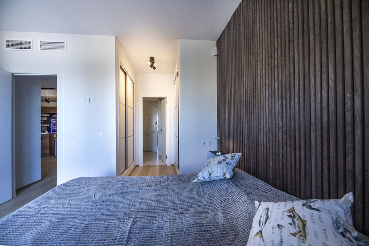 3 bedroom Apartment For Sale in Benahavís, Málaga - thumb 9