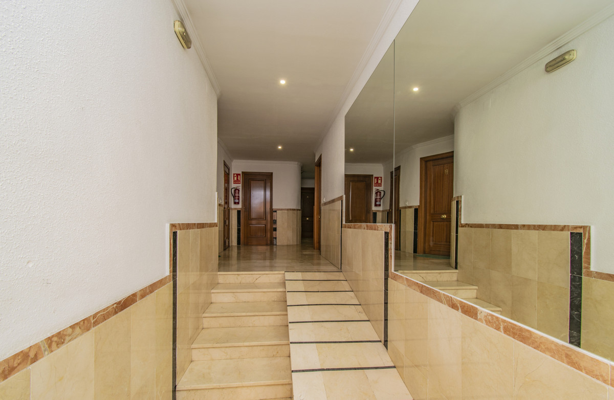 Apartment Ground Floor San Pedro de Alcántara Málaga Costa del Sol R3911668 9