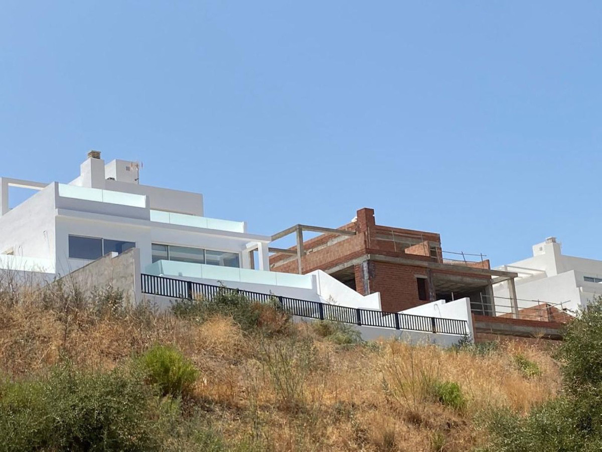 						Villa  Detached
													for sale 
																			 in La Cala Hills
					