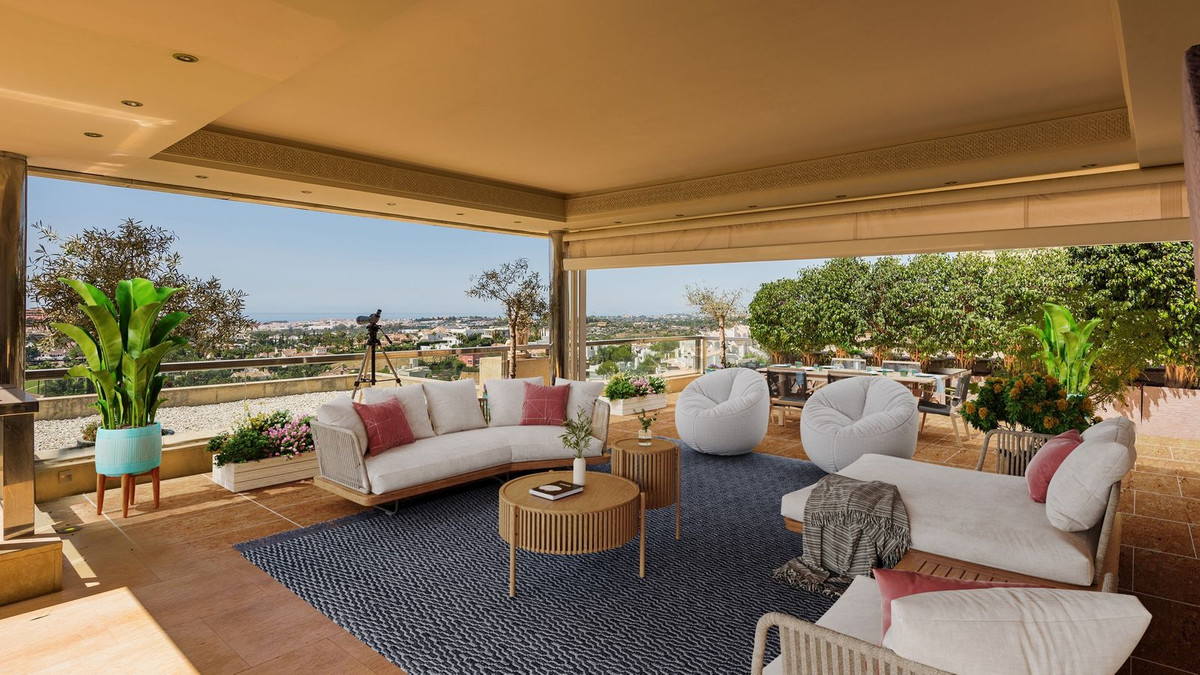 Penthouse in Nueva Andalucia, Costa del Sol, Málaga on Costa del Sol En venta