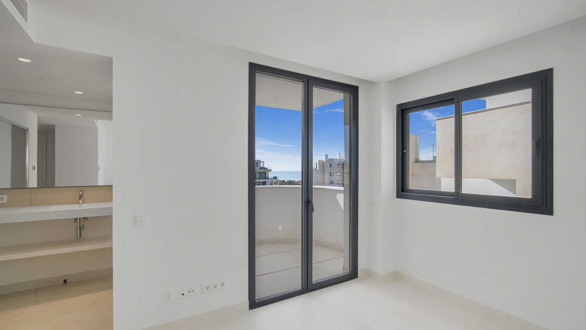 2 bedroom Apartment For Sale in Fuengirola, Málaga - thumb 20