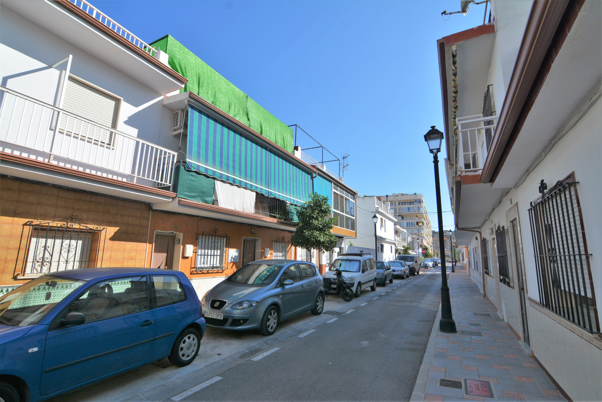 						Maison Jumelée  Mitoyenne
													en vente 
																			 à Fuengirola
					