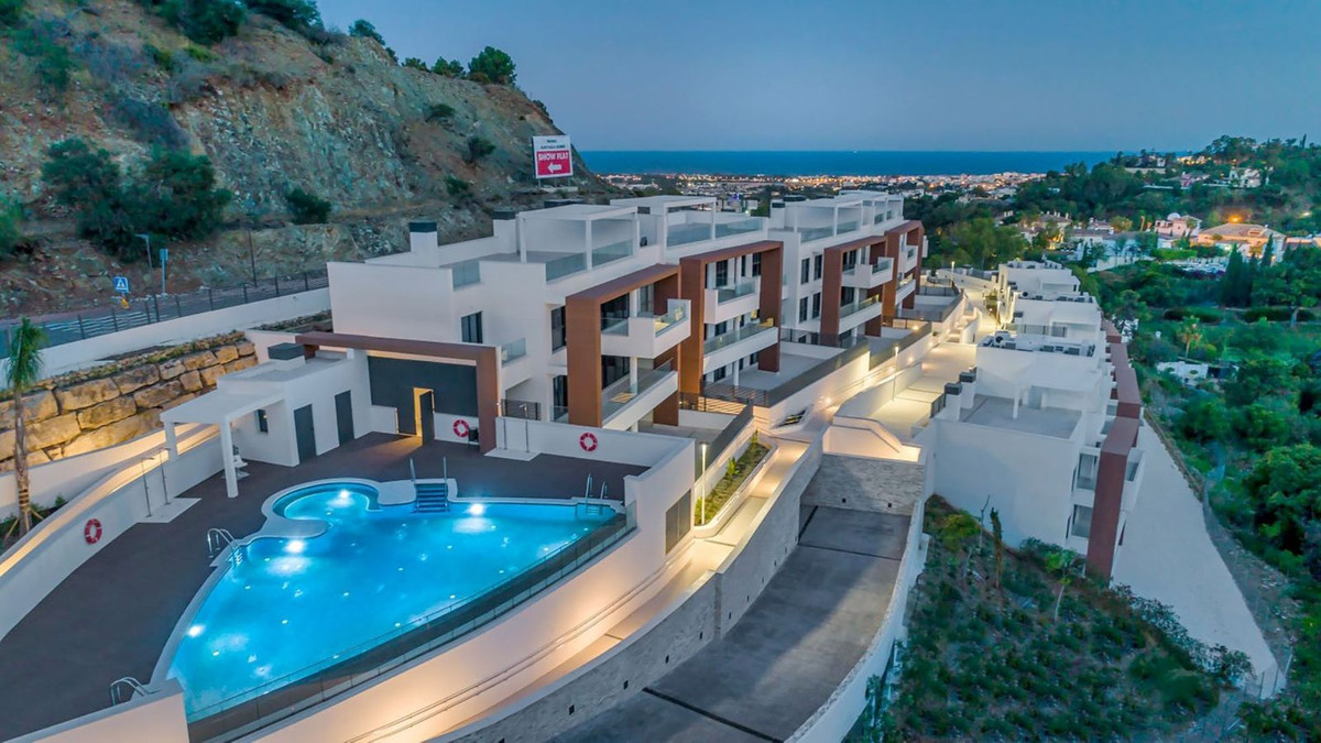 Stunning apartment with golf views, Alborada Homes Resale Costa Del Sol