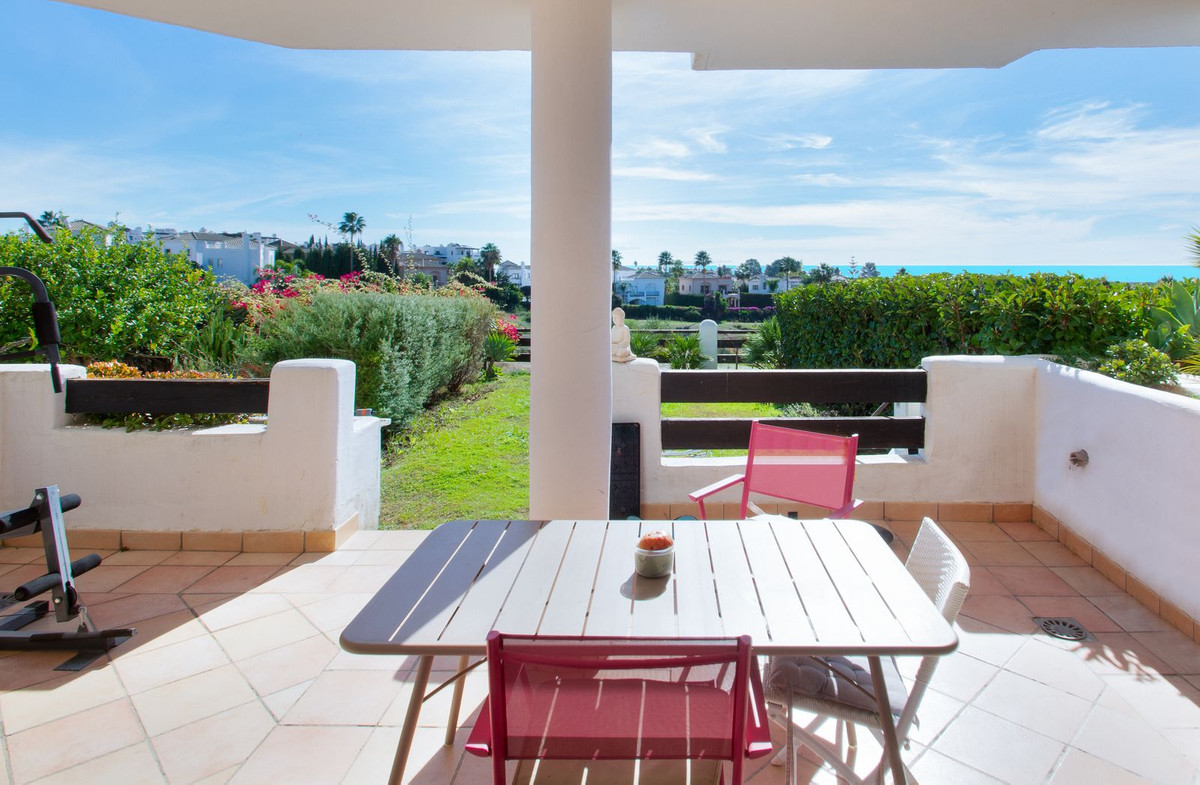Apartment in New Golden Mile, Costa del Sol, Málaga on Costa del Sol Till salu