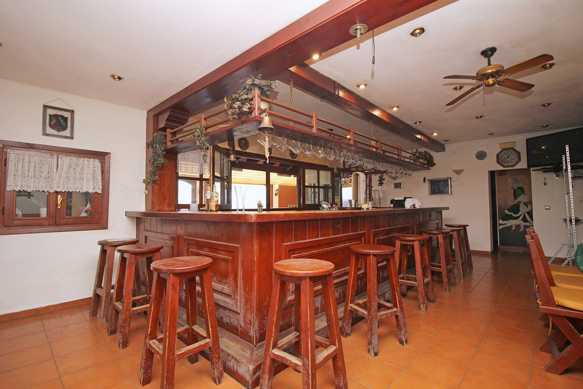 Commercial Bar in Marbesa, Costa del Sol
