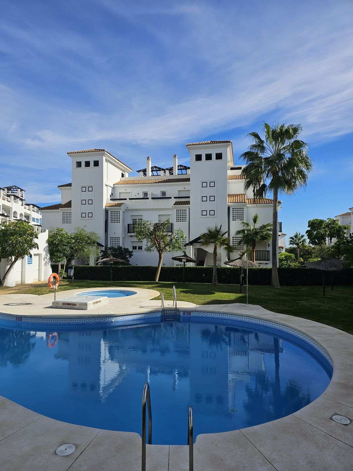 Top Floor Apartment for sale in San Luis de Sabinillas, Costa del Sol