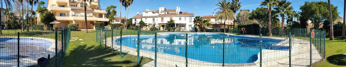 3 Bedroom Middle Floor Apartment For Sale San Roque