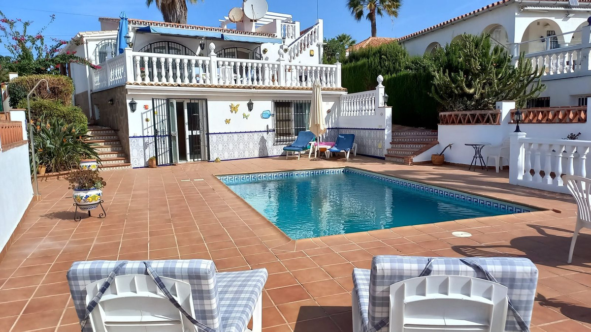 Villa - Chalet en venta en El Faro R4445227