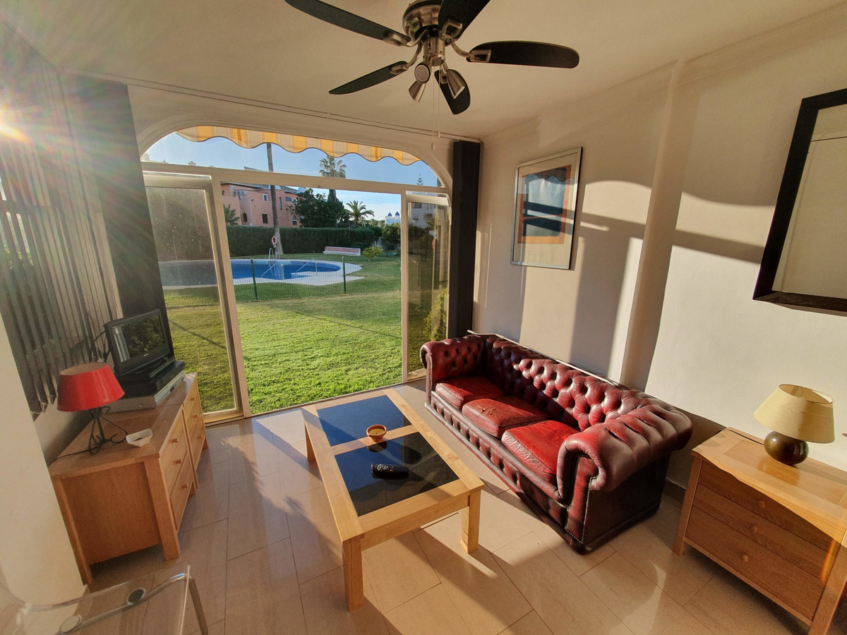 Ground floor studio apartment now converted to a 1 bed apartment in a great location with direct acc, Spain