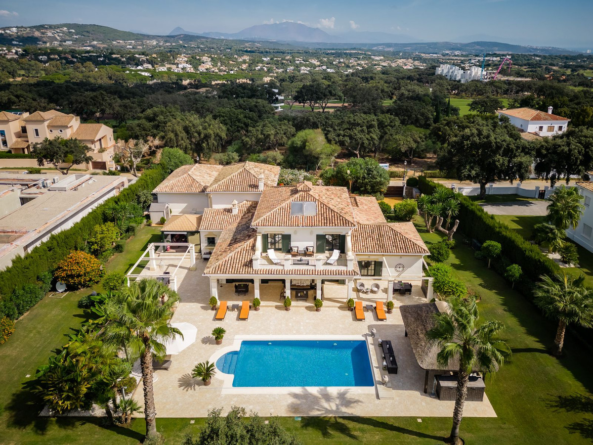 						Villa  Detached
													for sale 
																			 in San Roque Club
					
