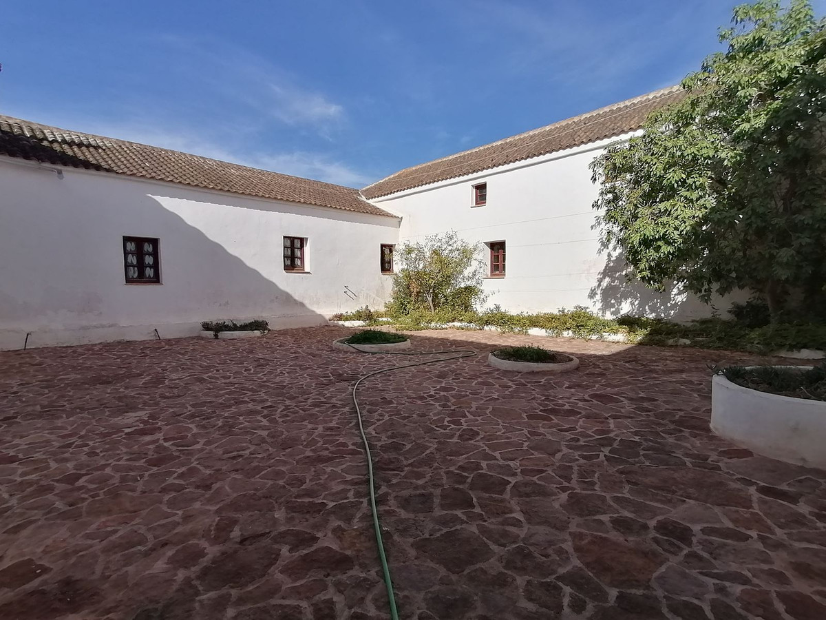Villa Finca in Almogía, Costa del Sol
