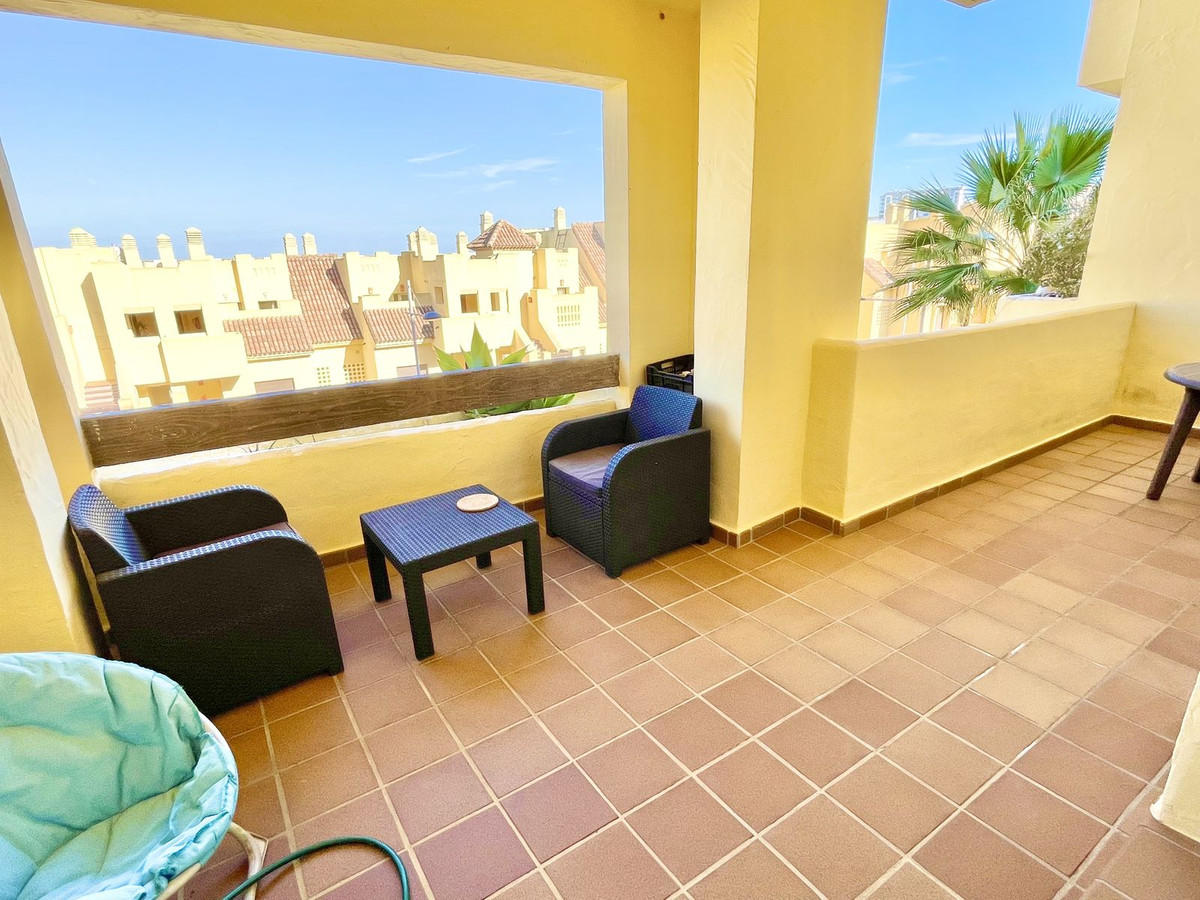 Bright and spacious two bedrooms and two bathrooms modern apartment in the heart of Duquesa golf. Th, Spain