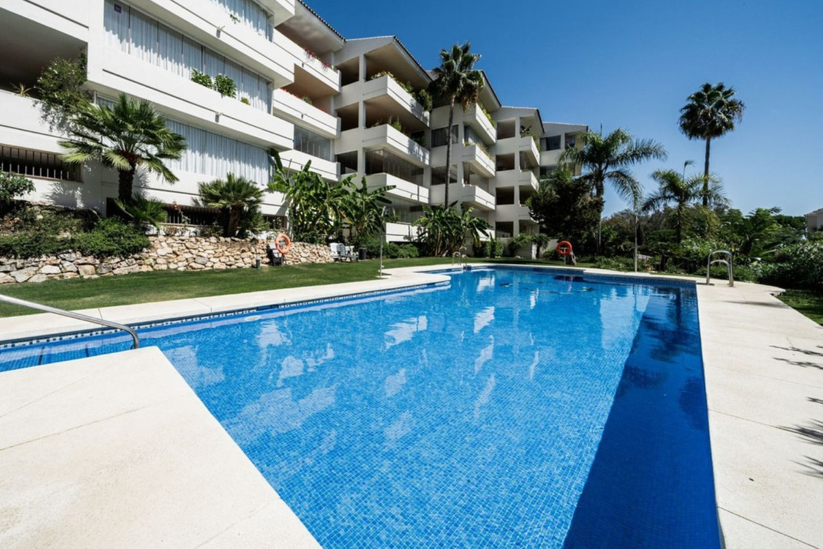 2 Bedroom Top Floor Apartment For Sale Elviria, Costa del Sol - HP4687063