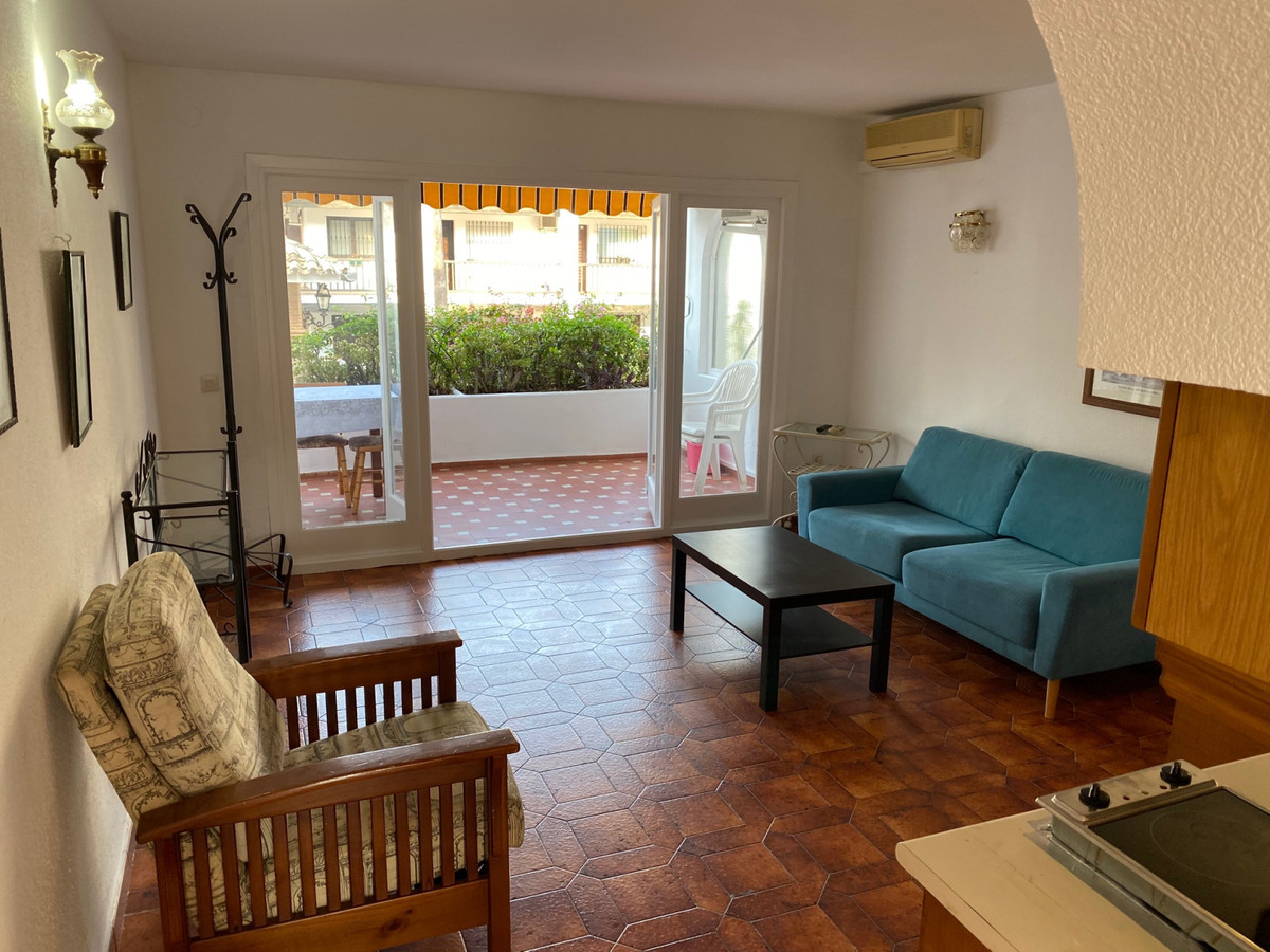 						Apartment  Ground Floor
													for sale 
																			 in Los Pacos
					