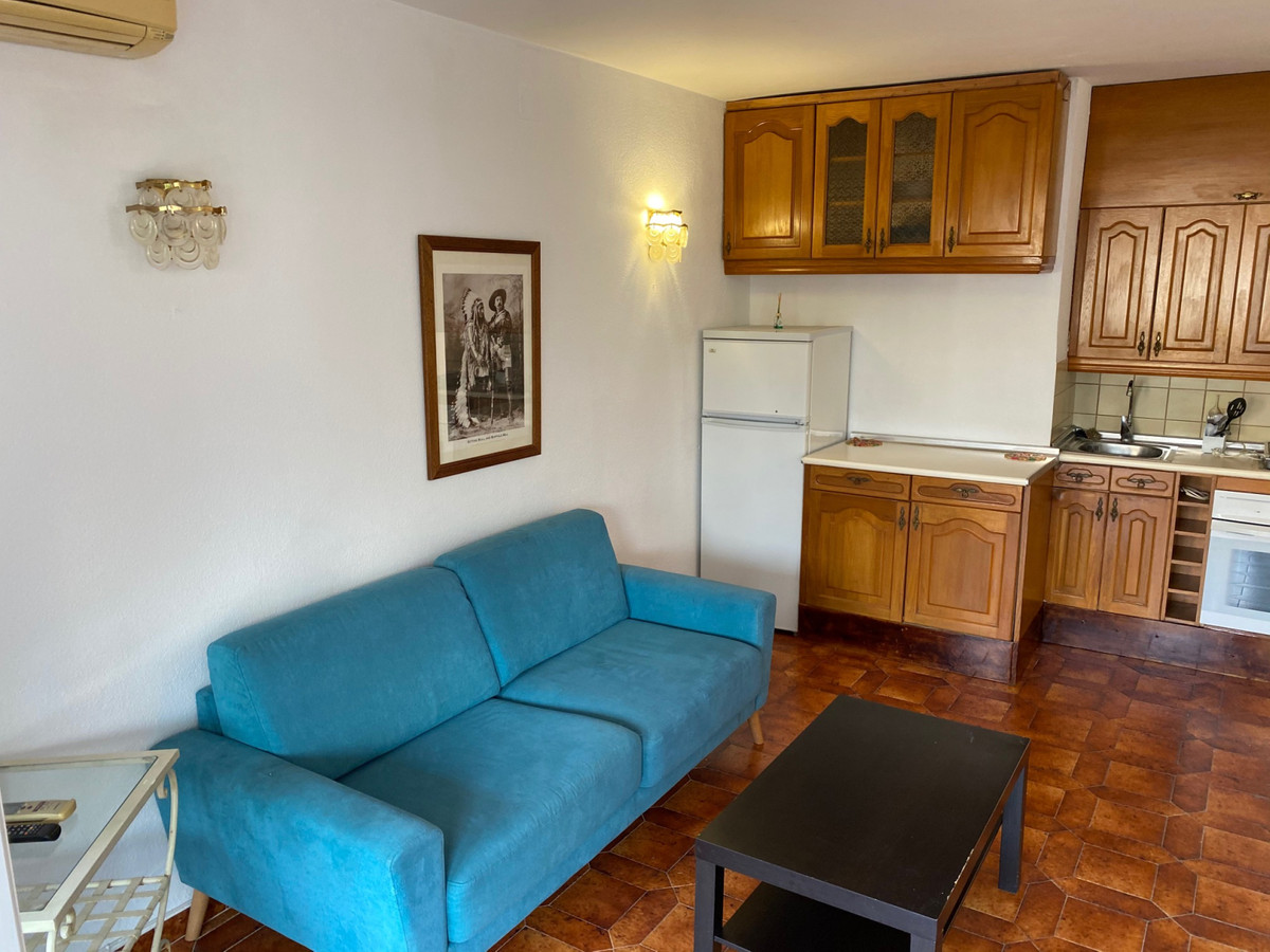 1 bedroom Apartment For Sale in Los Pacos, Málaga - thumb 5