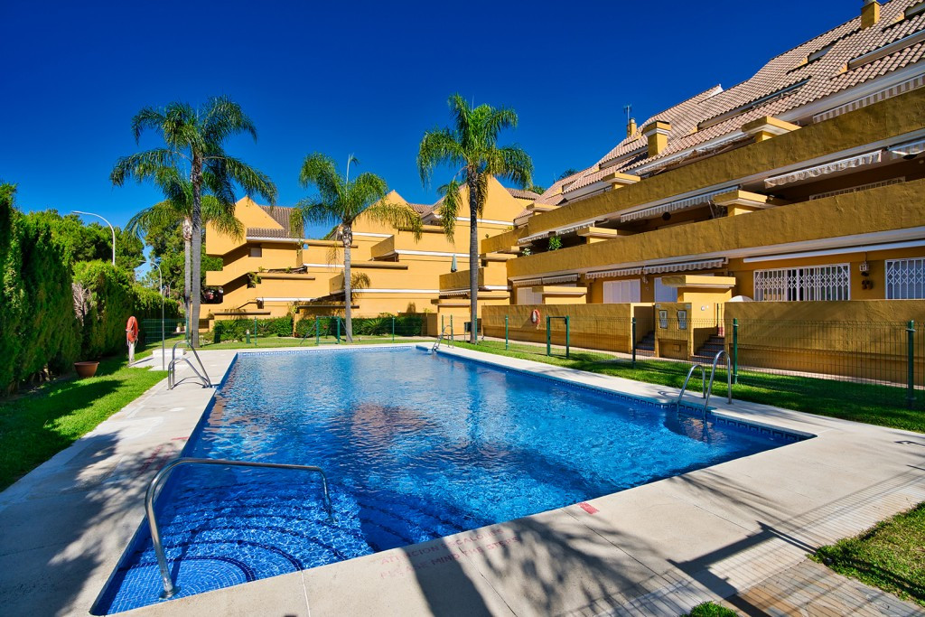 Penthouse for sale in Marbella R4069567