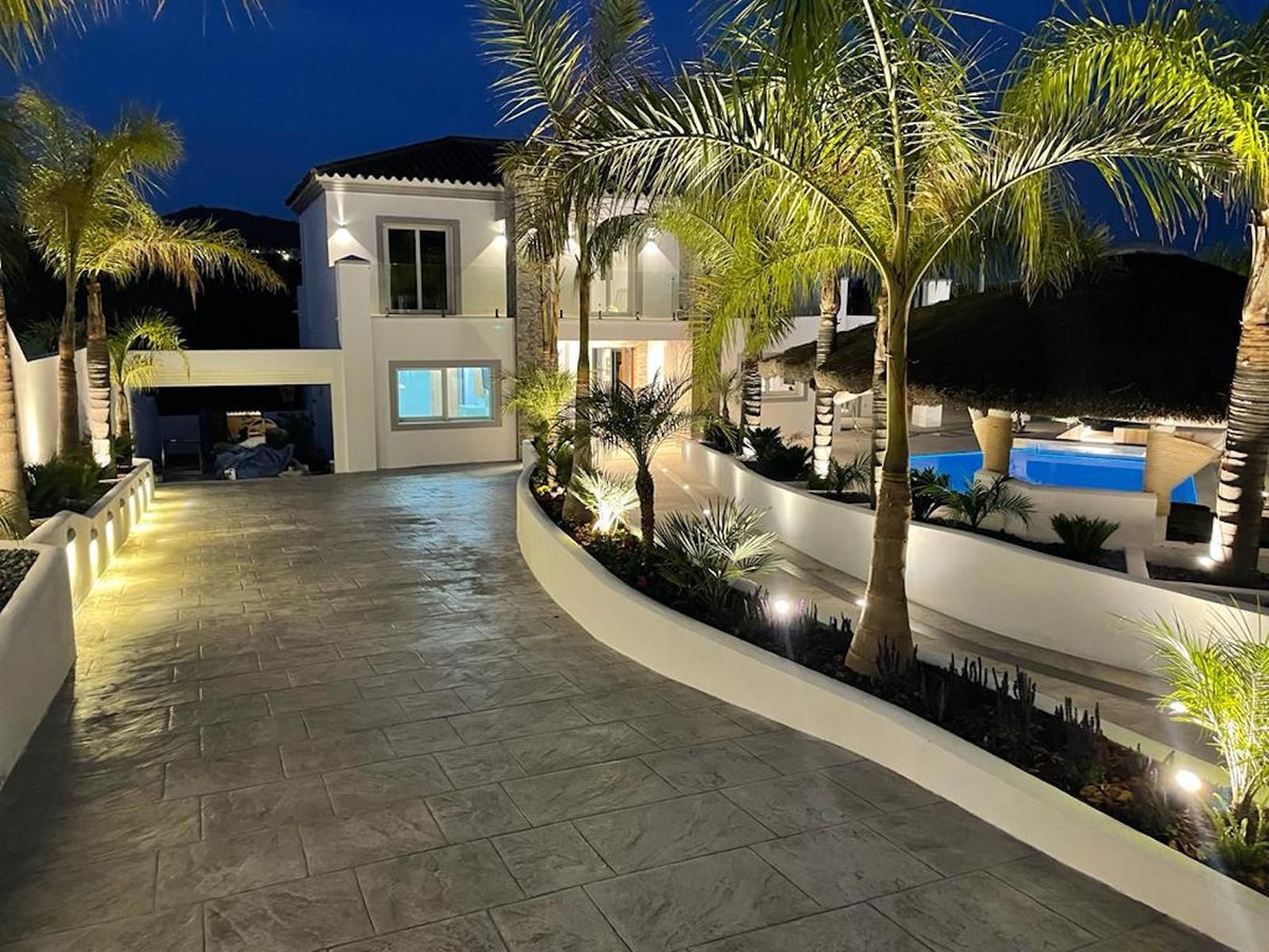 Villa Detached for sale in Mijas Golf