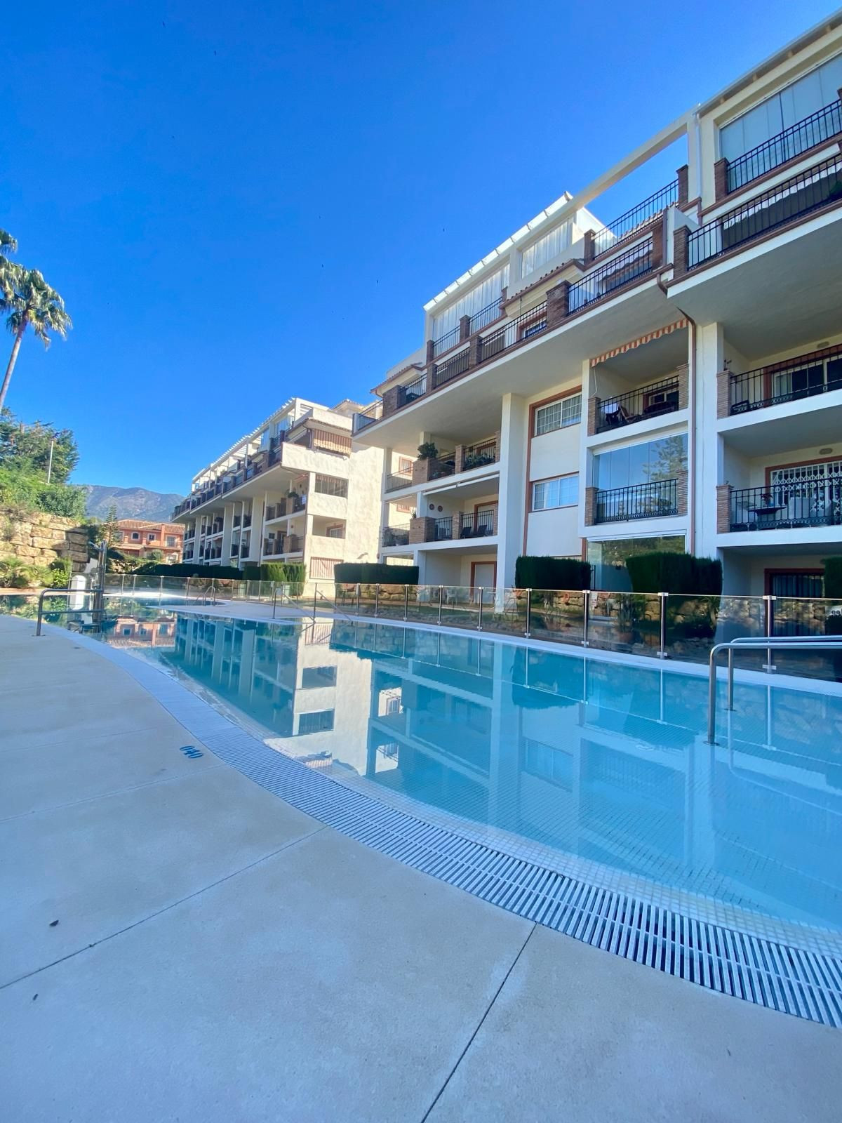 Middle Floor Apartment for sale in Mijas Golf, Costa del Sol