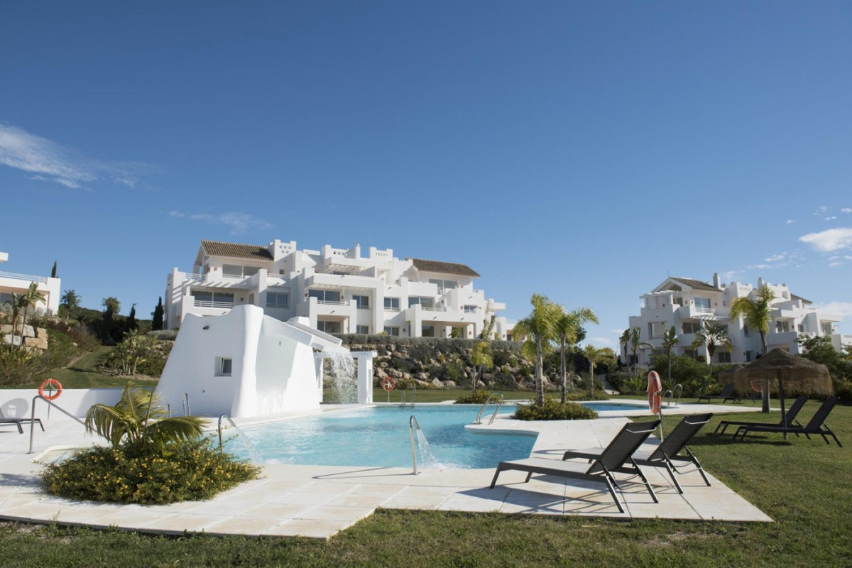 						Apartment  Middle Floor
													for sale 
																			 in Casares
					
