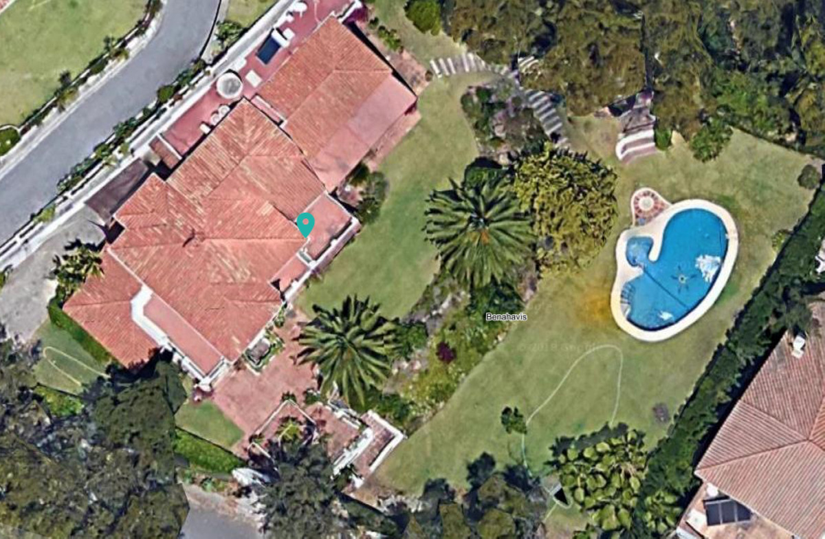 Villa - Chalet en venta en La Quinta R4053175