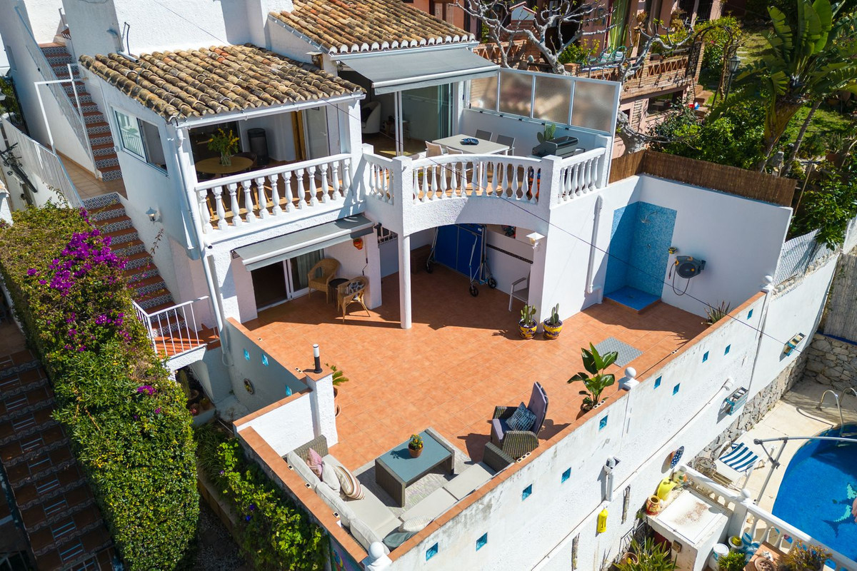Villa - Chalet en venta en Calahonda, Costa del Sol