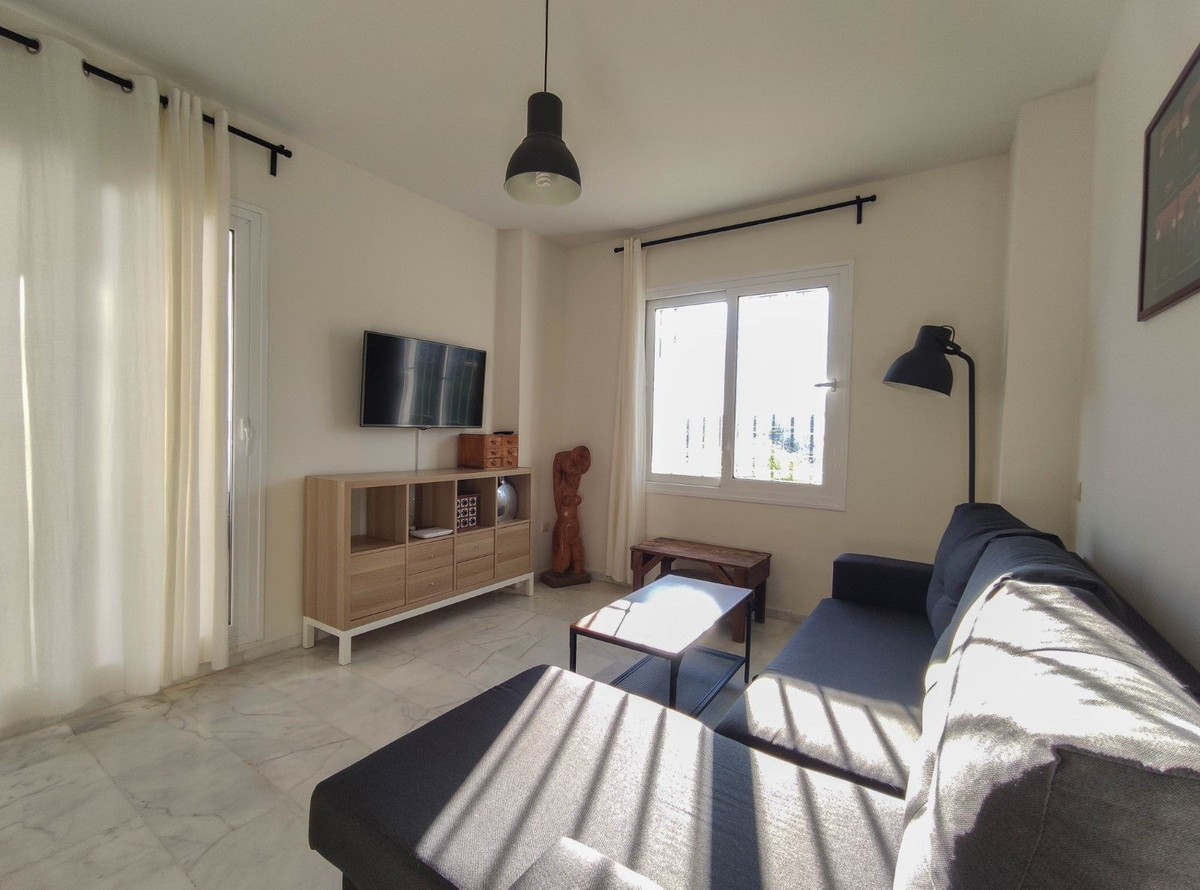 Apartamento con 2 Dormitorios en Venta Valle Romano