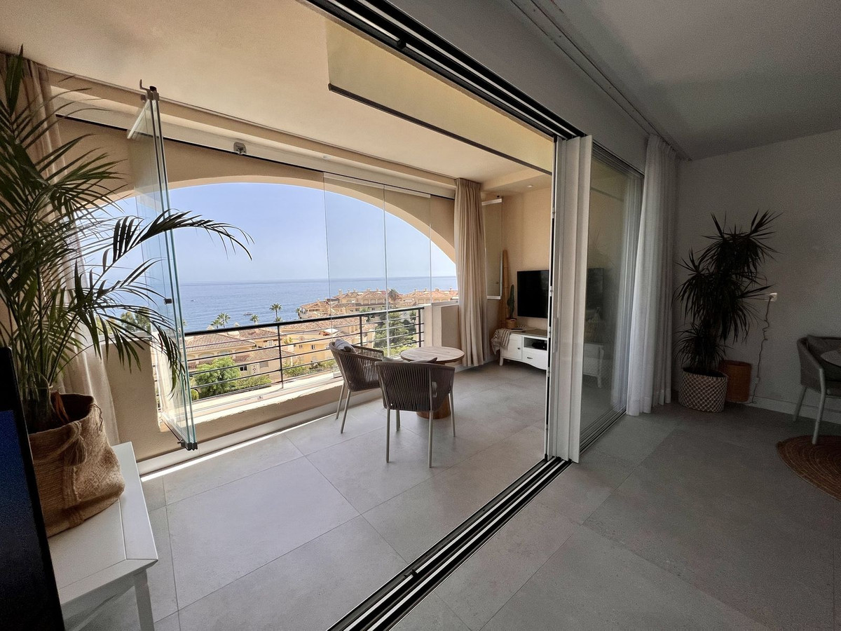 2 bedroom Apartment For Sale in Benalmadena Costa, Málaga - thumb 10