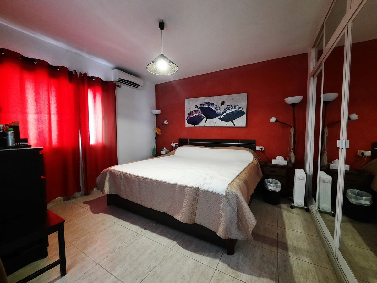Appartement te koop in Calahonda R4231360