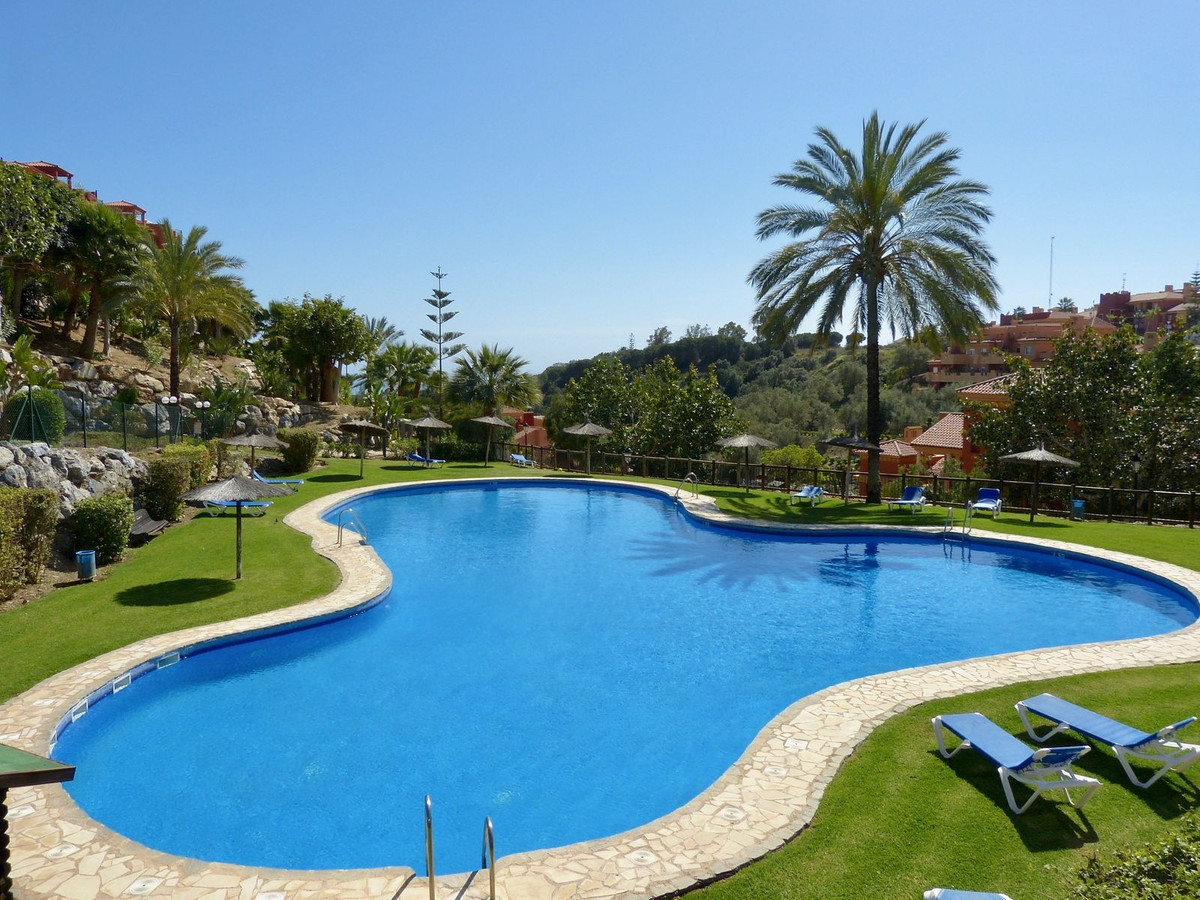 2 Bedroom Penthouse For Sale Reserva de Marbella, Costa del Sol - HP4622680