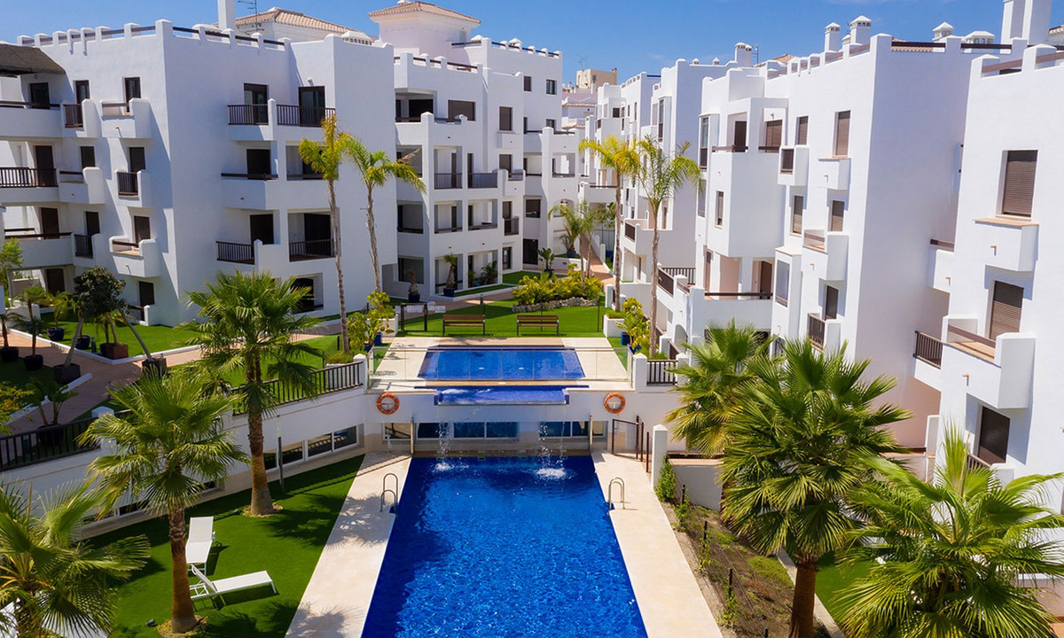 2, 3 and 4 bedroom properties in private urbanisation.
2 Bedrooms from 127.700€ / 3 Bedrooms from 13, Spain
