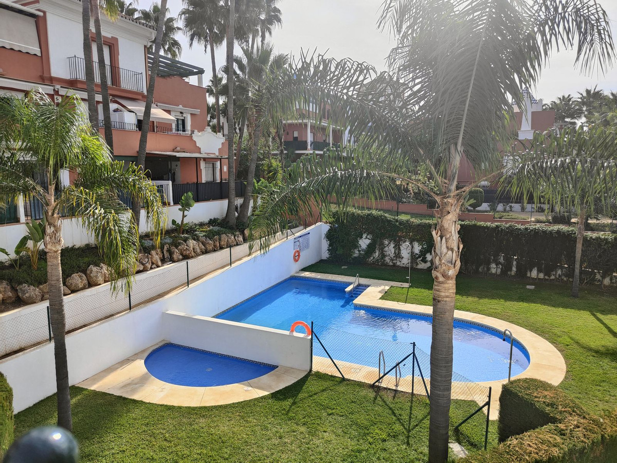 Apartment Penthouse in Diana Park, Costa del Sol
