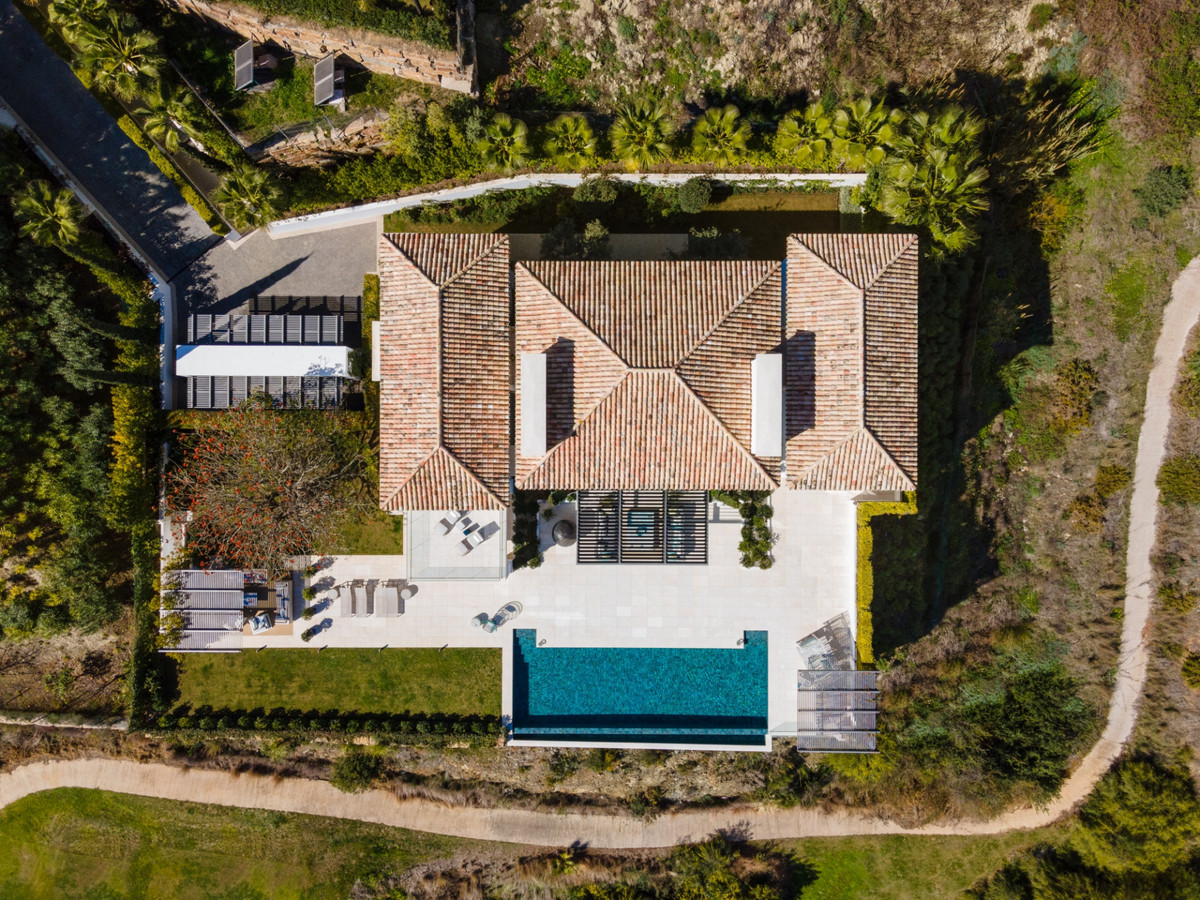 Villa Detached in Los Flamingos, Costa del Sol
