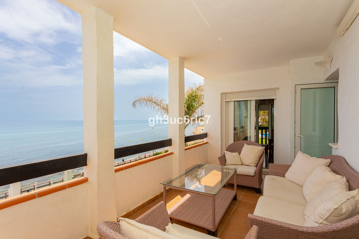 Apartment for sale in Calahonda, Costa del Sol