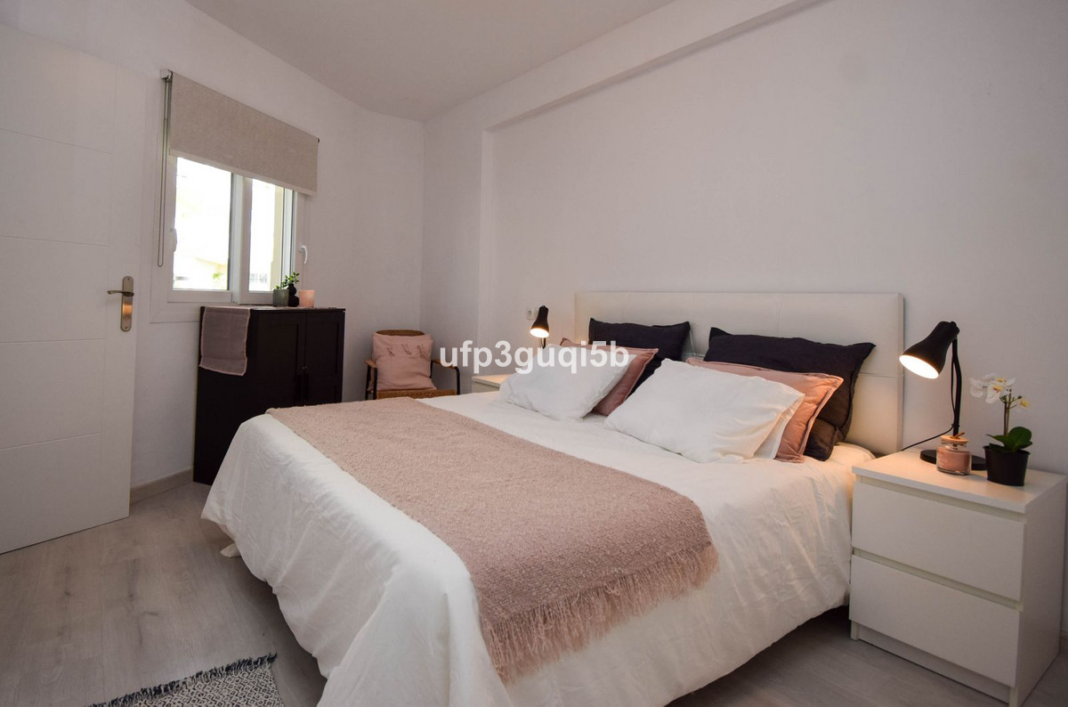 Appartement te koop in Torreblanca R4618984