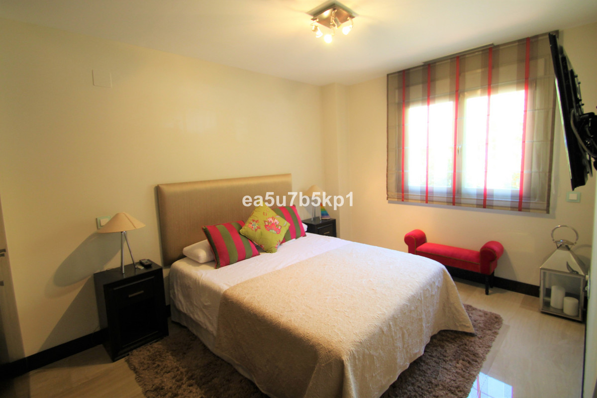 Appartement te koop in Benahavís R3643973