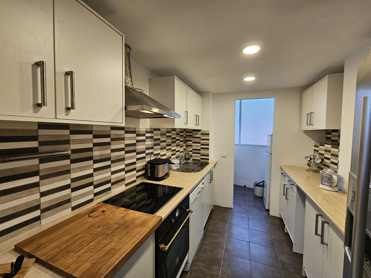 Appartement te koop in Estepona R4669630
