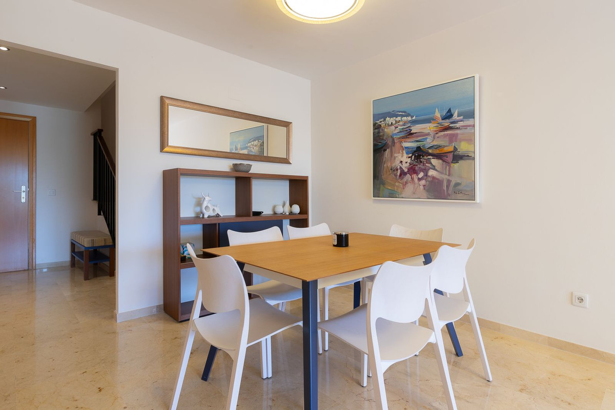 Appartement te koop in Guadalmina Alta R4577386