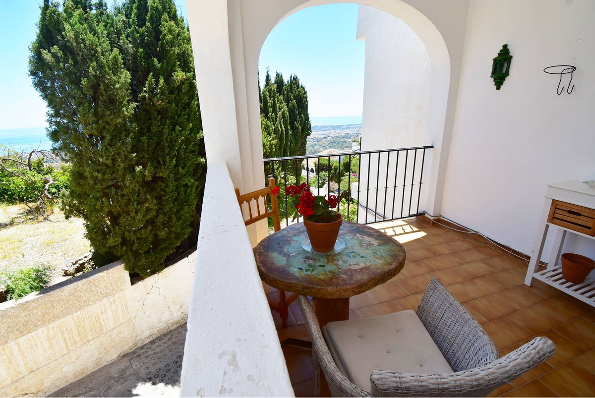 WONDERFUL 1 BEDROOM APARTMENT LOCATED IN THE HEART OF MIJAS VILLAGE WITH A SUPERB SUNNY TERRACE ENJO, Spain