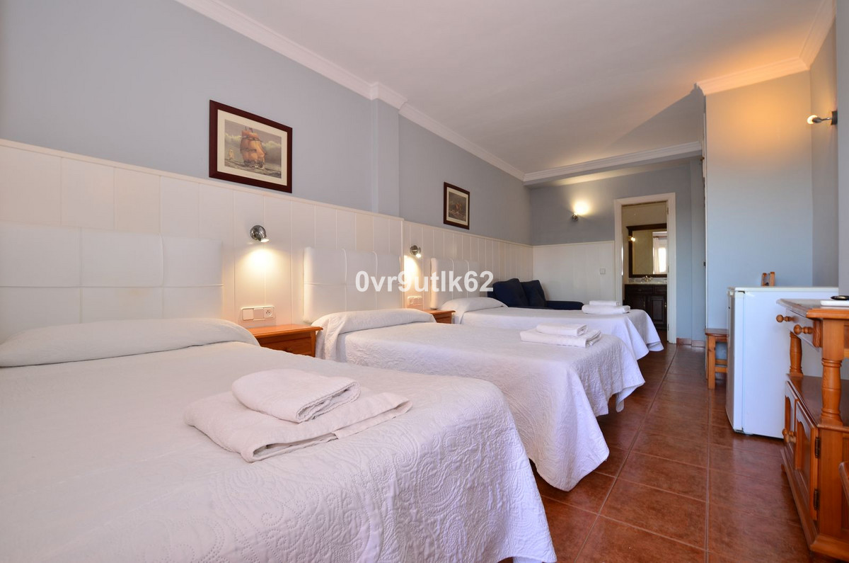 Hotel For Sale Sotogrande, Costa del Sol - HP4218847