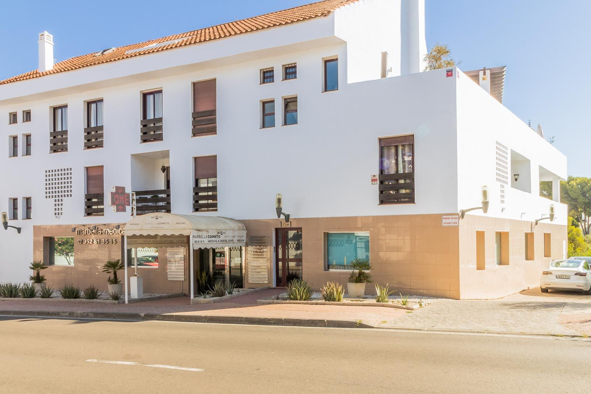Commerce Entreprise à Nueva Andalucía, Costa del Sol
