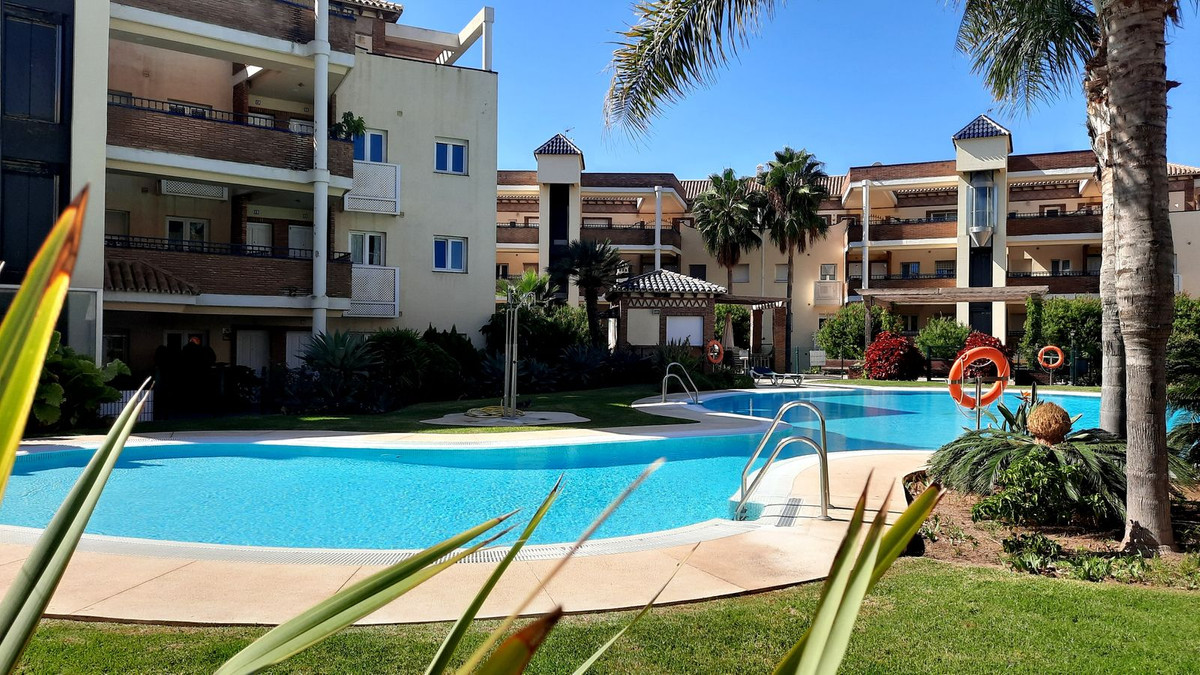 Middle Floor Apartment, Riviera del Sol, Costa del Sol.
2 Bedrooms, 2 Bathrooms, Built 90 m², Terrac, Spain