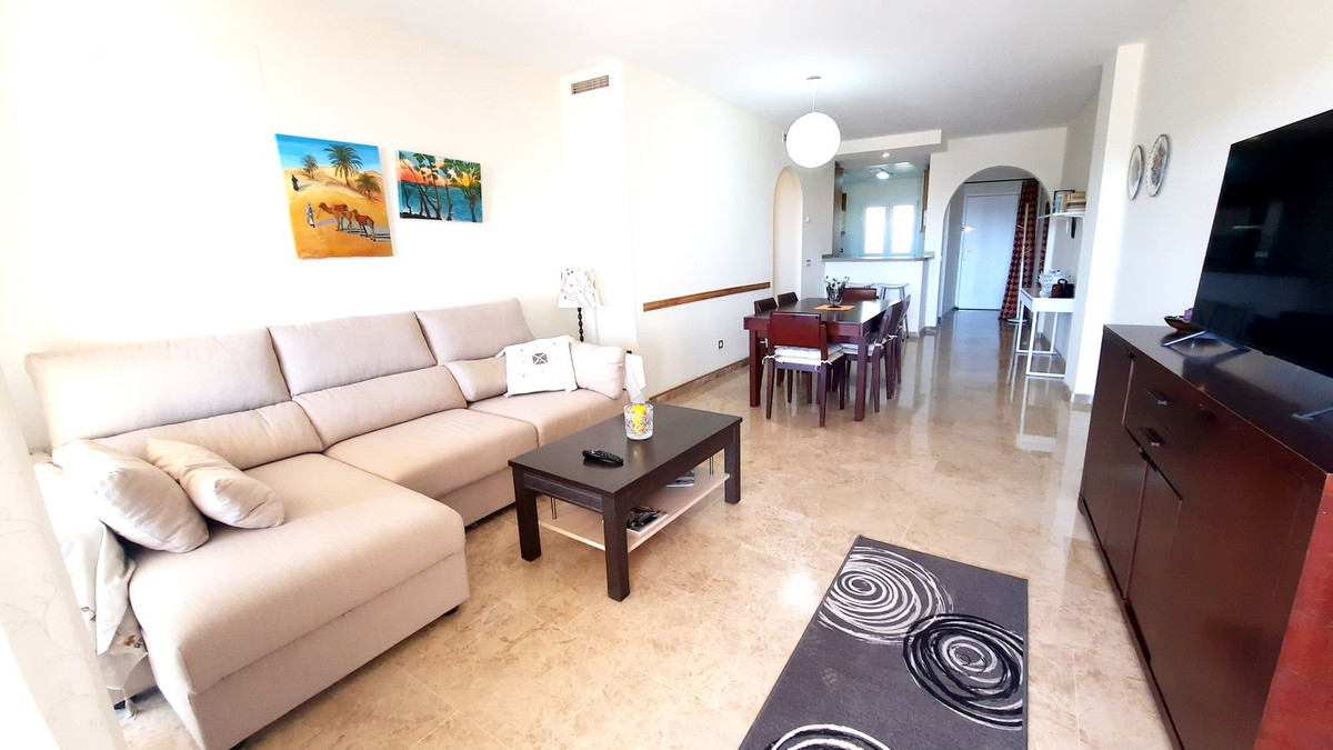 2 bedroom Apartment For Sale in Riviera del Sol, Málaga - thumb 3