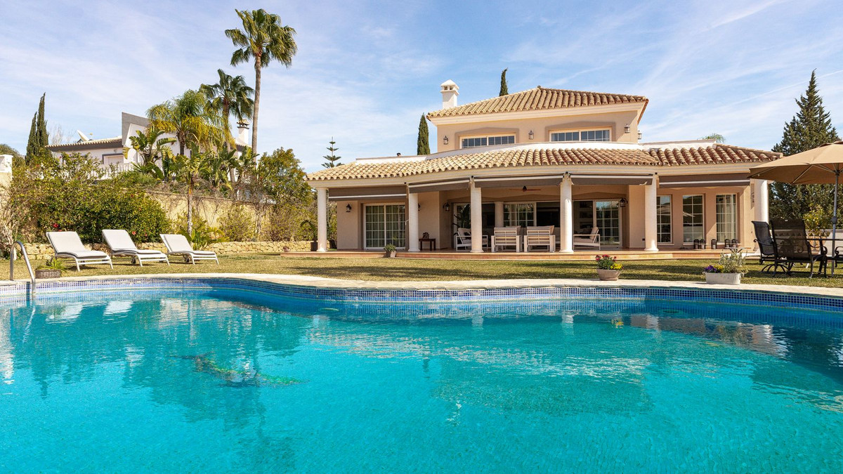 Detached Villa for sale in Mijas Golf R4327012