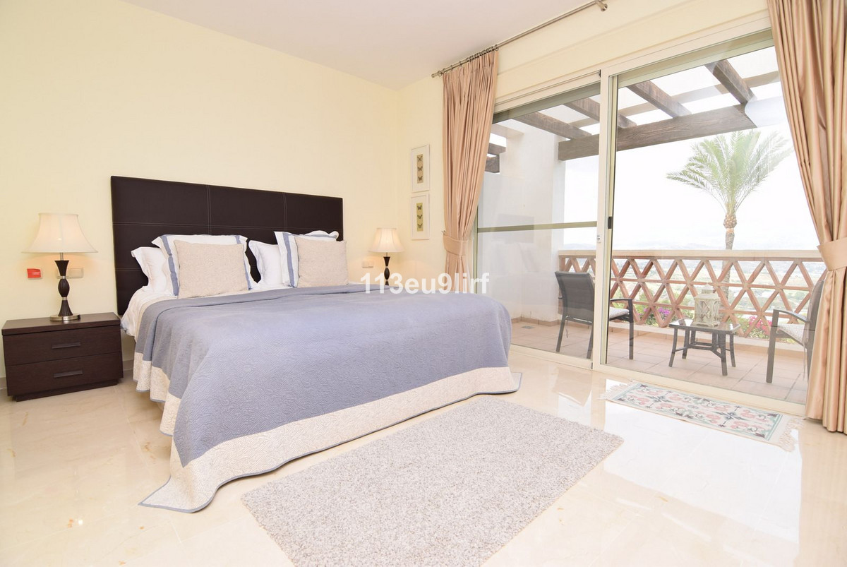 3 bedroom Townhouse For Sale in La Cala Golf, Málaga - thumb 9