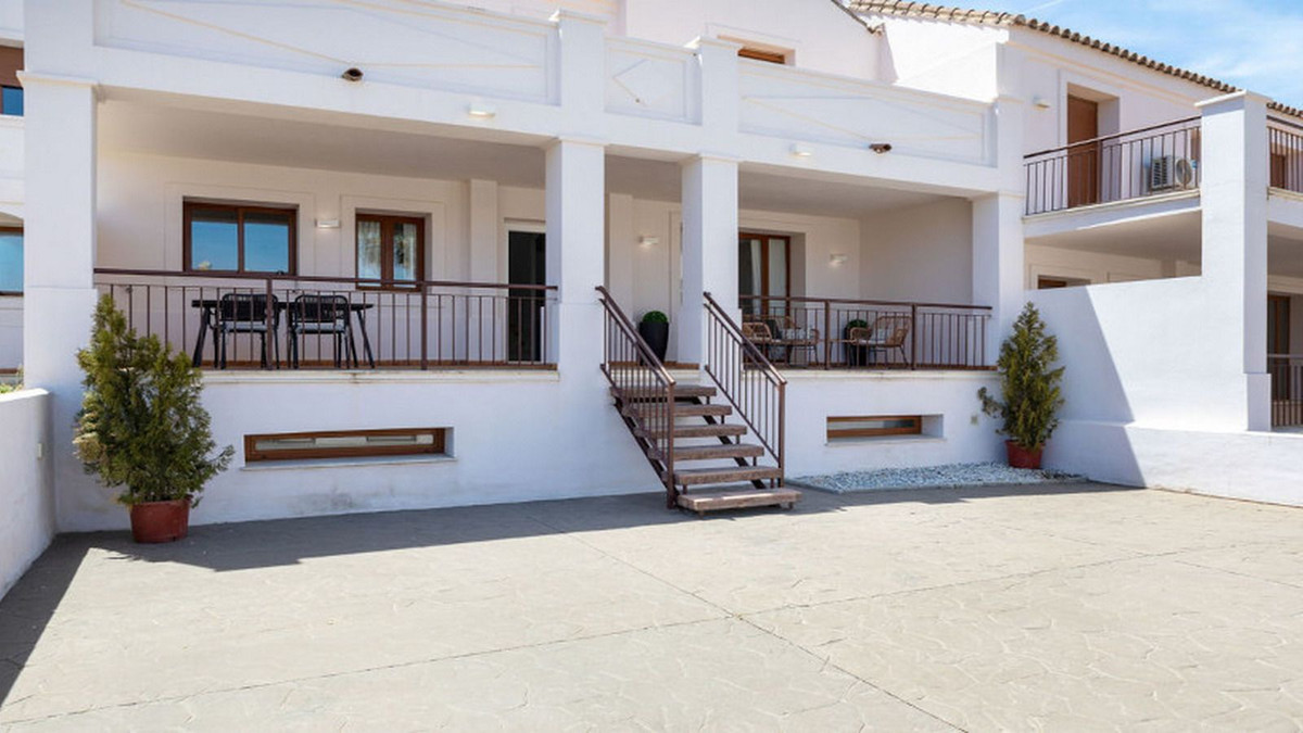 Maison Jumelée Individuelle à Casares Playa, Costa del Sol
