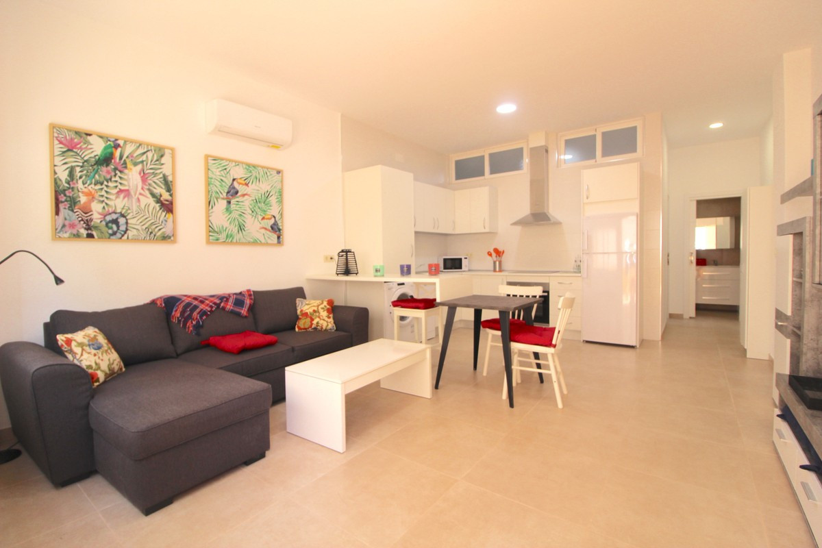  Apartamento, Planta Baja  en venta    en Marbella