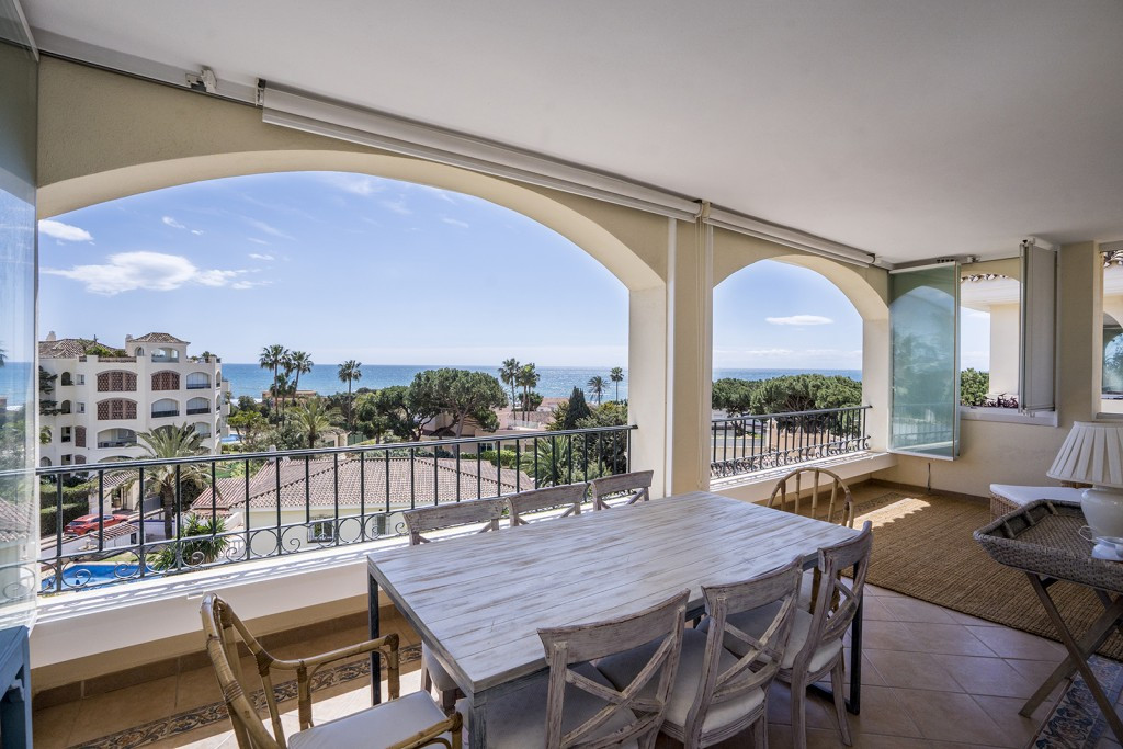 Stunning penthouse in Hacienda Playa Phase 1, all on one level, with spectacular sea views and impre, Spain