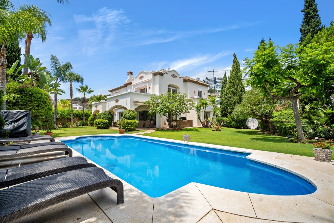 Detached Villa for sale in La Quinta R4330993