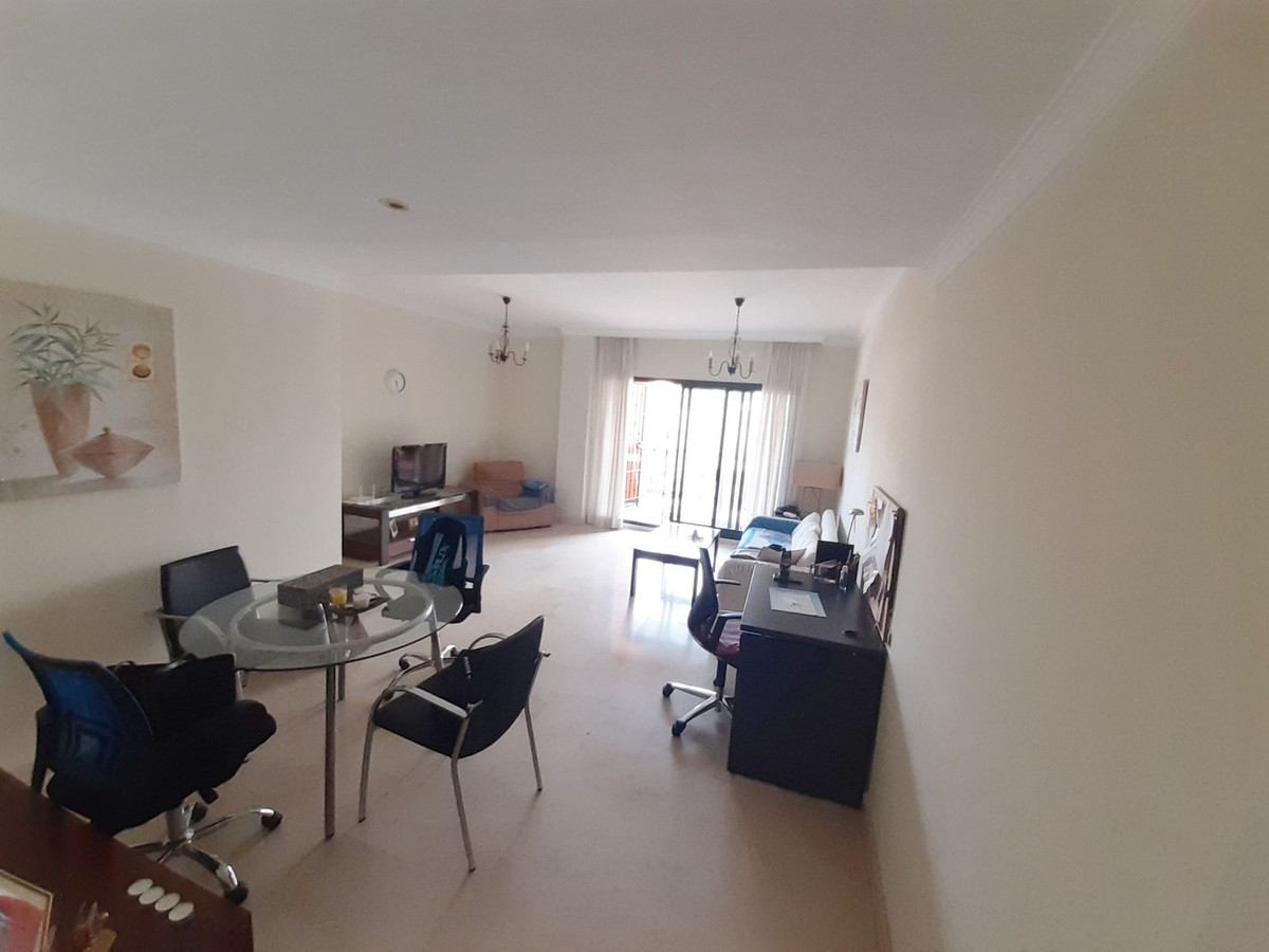Appartement Mi-étage à Elviria, Costa del Sol
